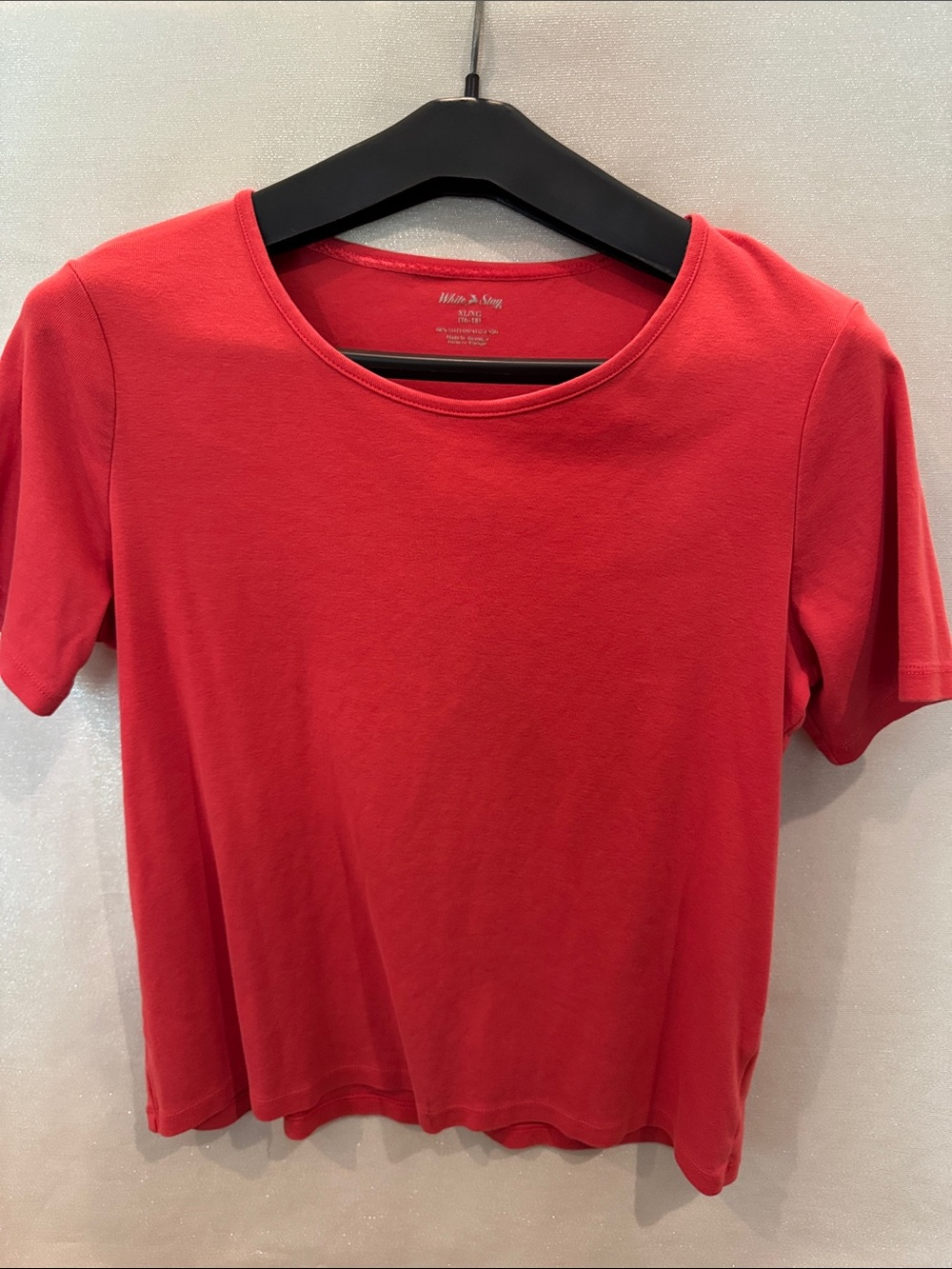 White Stag Red Short Sleeve Crewneck Tee